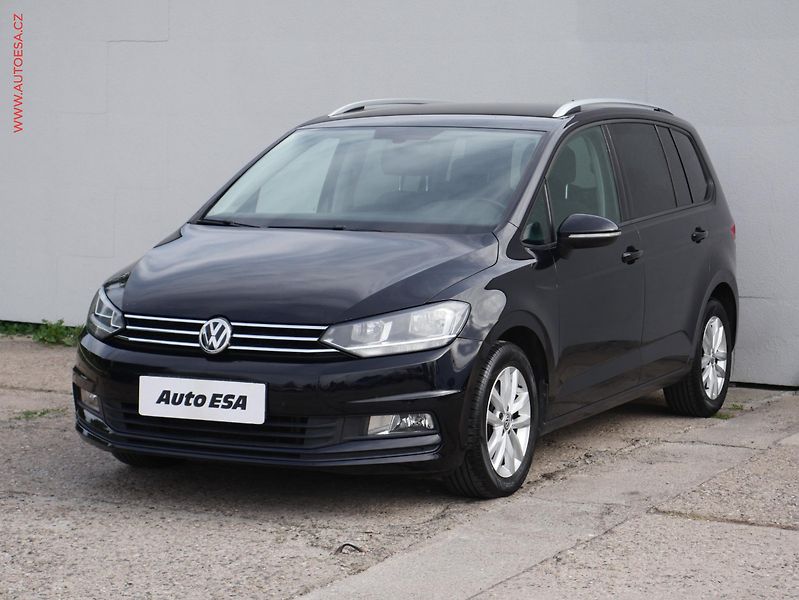 Volkswagen Touran (2016) 2.0 TDi, DSG, STK9/27 - fotka 3 z 15