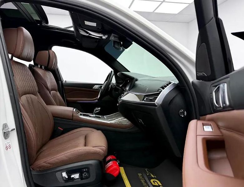 BMW X7 (2020) Velké SUV M Sport - fotka 14 z 16