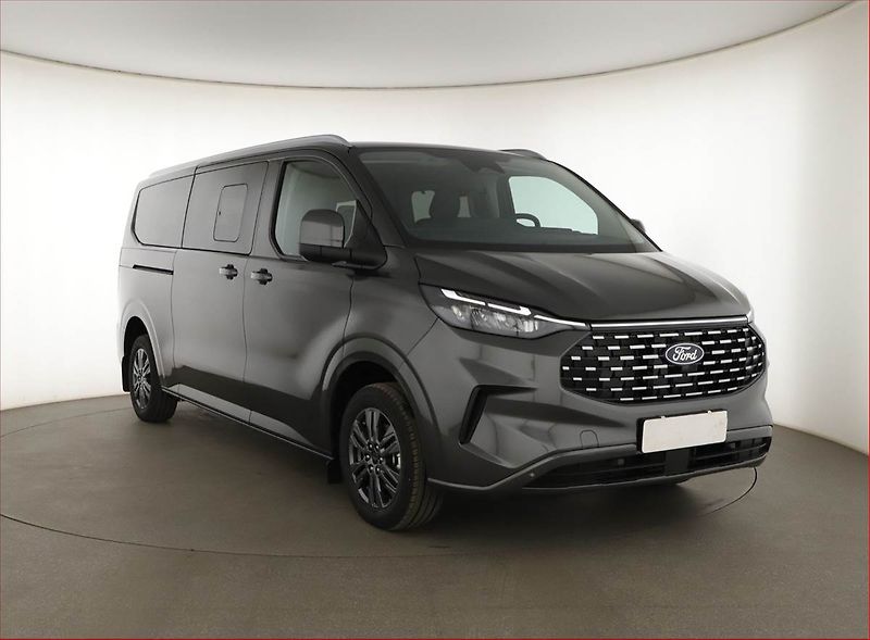 Ford Tourneo Custom (2026) 2.0 EcoBlue - fotka 1 z 24