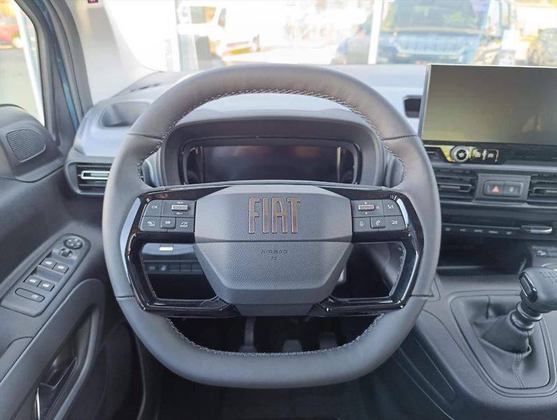 Fiat Dobló (2025) 1,5 BlueHDI 130k  Panorama Max - fotka 15 z 22