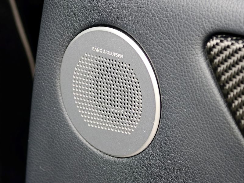 Mercedes-Benz GLE 350d 4M Plná výbava,2.maj - fotka 24 z 34