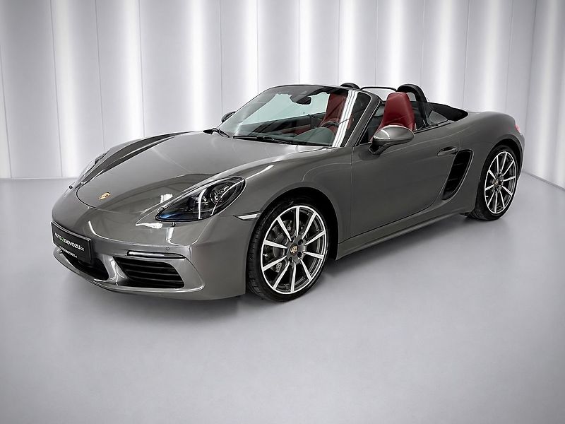Porsche Boxster 718 CABRIO 220 KW, 7ST. PDK, V - fotka 1 z 22