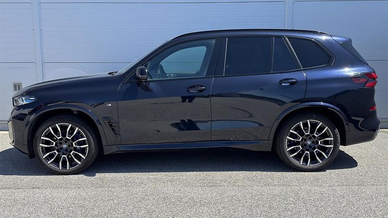 BMW X5 xDrive30d Mpaket ČR DPH 1.maji - fotka 3 z 14