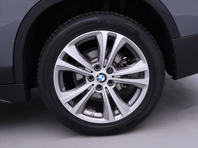 BMW X1 2,0 Xdrive 18d Sport - fotka 33 z 40