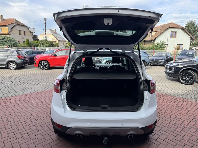 Ford Kuga (2011) 2.0TDCi AWD Titanium Navi - fotka 21 z 49