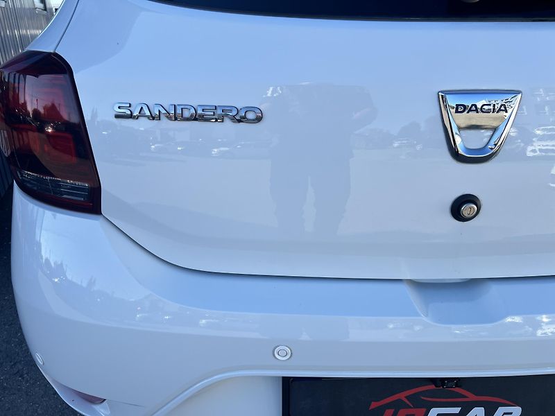 Dacia Sandero 1.0SCe KAMERA PŮVOD ČR 1.MAJ. - fotka 39 z 42
