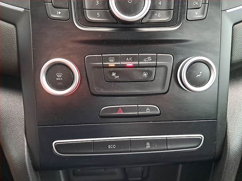 Renault Mégane (2019) 1.3 TCe, Serv.kniha, Tempomat - fotka 13 z 17