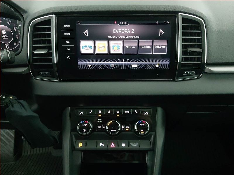 Škoda Karoq (2019) Ambition 1.5 TSI, Navi - fotka 12 z 21