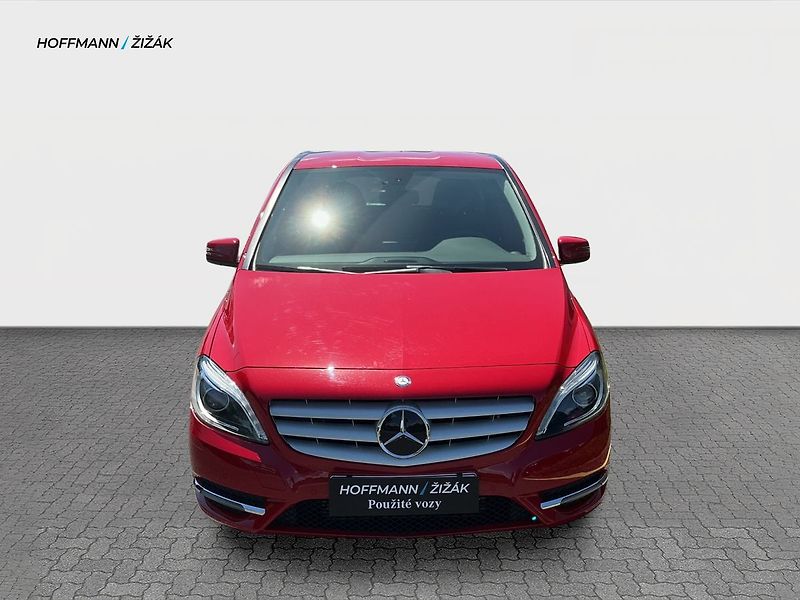 Mercedes-Benz Třídy B 180 BlueEFFICIE - fotka 2 z 21