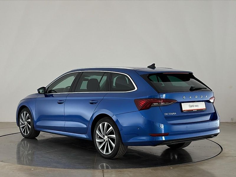 Škoda Octavia Style DSG - fotka 15 z 30