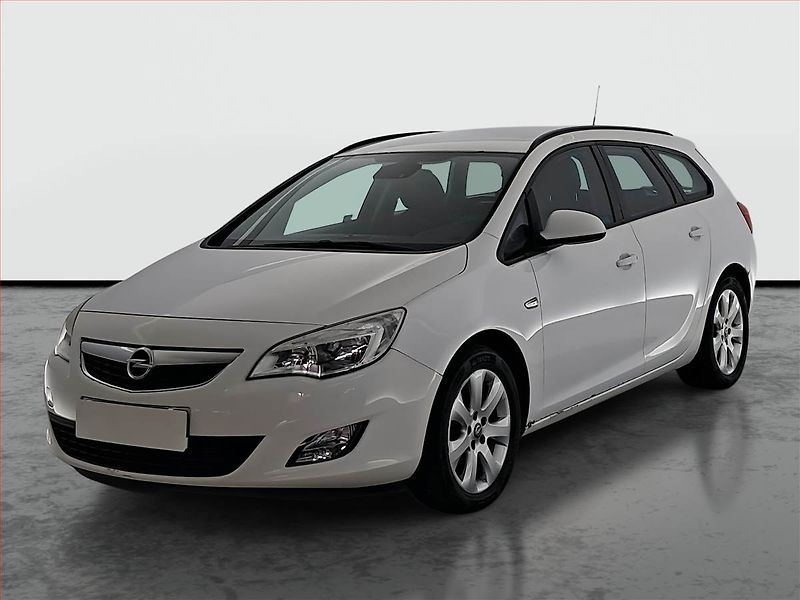 Opel Astra (2011) 2.0 CDTI, nová STK, Tažné - fotka 2 z 16