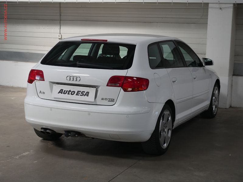 Audi A3 (2008) 2.0TDI quattro, AC, TZ - fotka 6 z 16