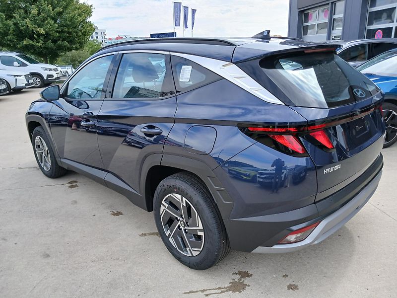 Hyundai Tucson 1,6 T-GDI SMART Nový vůz - fotka 3 z 12