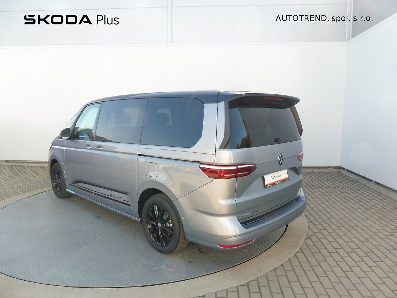 Volkswagen Multivan (2026) Long Life 1,5 TSI PHEV 180kW D - fotka 28 z 30