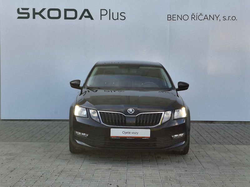 Škoda Octavia (2019) Ambition 1,5TSi 110kW - fotka 4 z 30