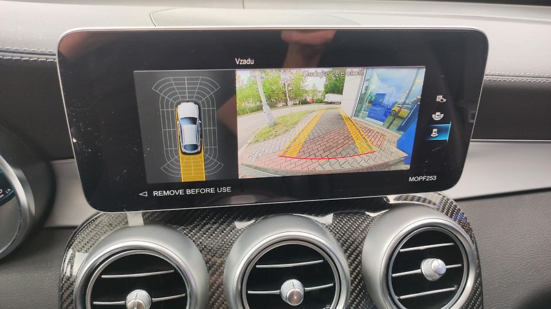 Mercedes-Benz GLC (2022) mild Hyb AMG. - fotka 15 z 31