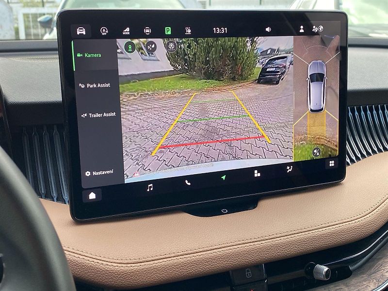 Škoda Superb (2024) Combi 2.0 TDI 4x4 DSG L&K - fotka 12 z 39
