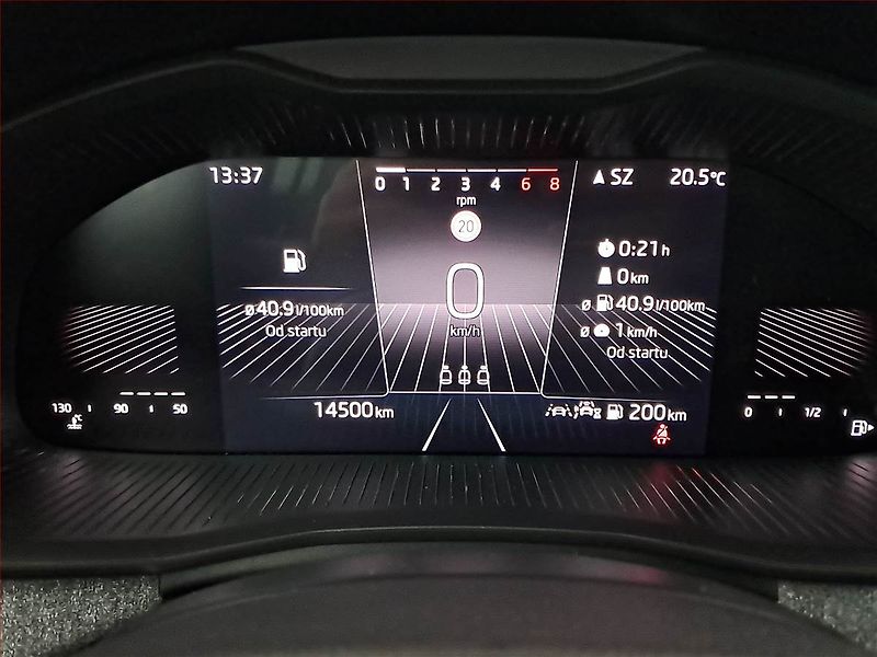 Škoda Kamiq (2025) Top Selection 1.0 TSI - fotka 11 z 17