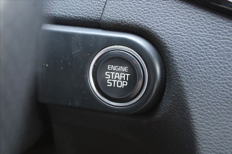 Kia ProCeed 1,5 T-GDI  1MAJ,DPH,GTLINE,JBL - fotka 15 z 41