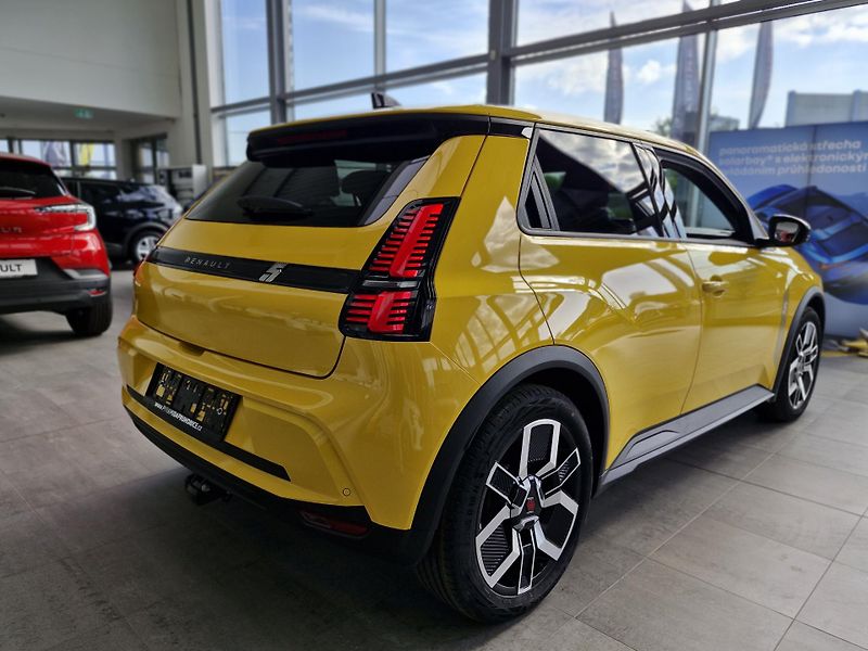 Renault 5 E-TECH (2026) techno 150 k comfort range   - fotka 3 z 13