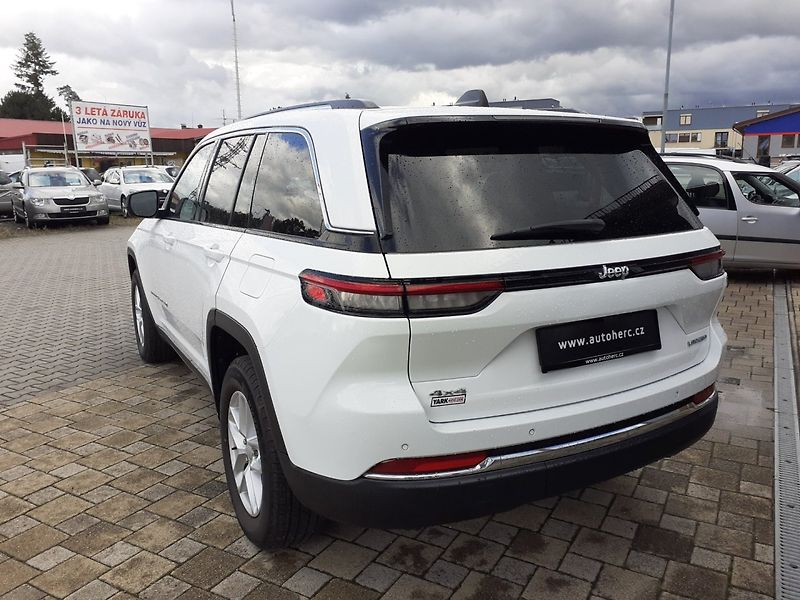 Jeep Grand Cherokee (2023) 3.6 L  V6  4x4 - fotka 5 z 31