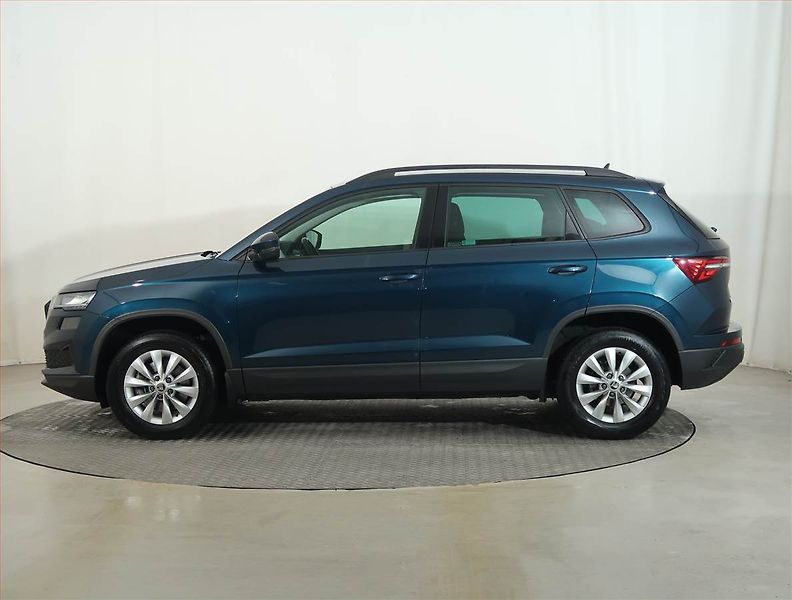 Škoda Karoq (2022) Ambition Plus 1.5 TSI - fotka 3 z 13