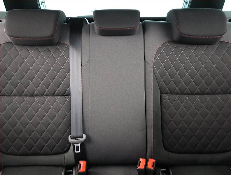 Škoda Fabia (2019) Style Plus 1.0 TSI, Serv.kniha - fotka 10 z 24