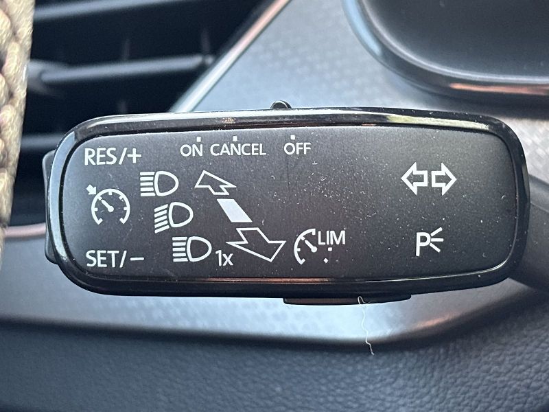 Škoda Scala (2023) 1.5 TSI DSG Style - fotka 17 z 32