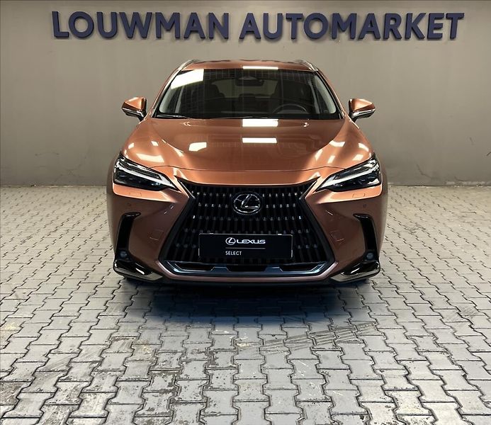 Lexus NX 450h plus 450H+ 2,5 PHEV PRESTIGE - fotka 4 z 18