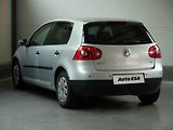 Volkswagen Golf (2006) 1.6 16V, ČR, AC, tempo, park - náhled 6