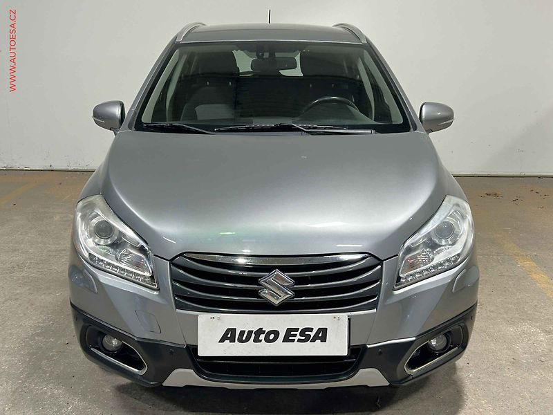 Suzuki SX4 (2015) 1.6VVT 4x4, 1.maj,ČR, Ele - fotka 2 z 15