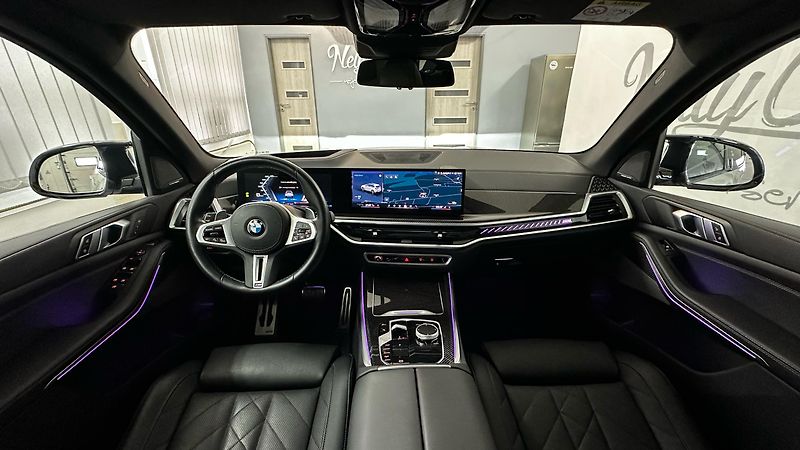 BMW X5 M60i / ZÁRUKA / TOP STAV - fotka 32 z 67