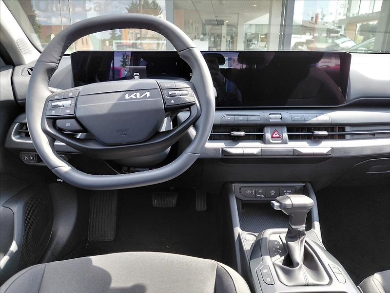Kia K4 (2026) 1,0   T-GDI SW 7DCT SPIN - fotka 11 z 13