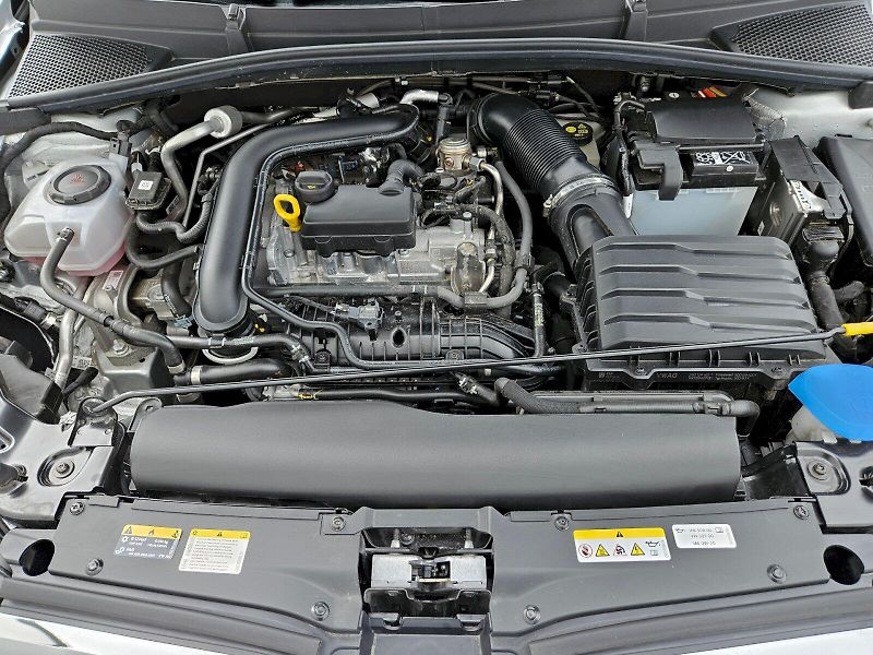 Škoda Fabia (2025) TOP SELECTION TSI 70/1.0 M5F - fotka 26 z 27