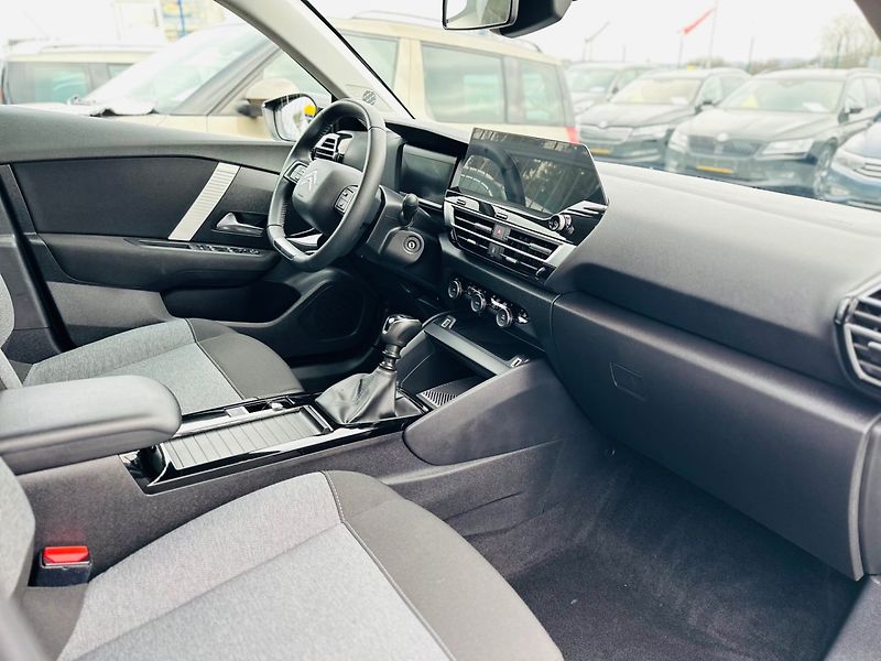 Citroën C4 (2022) 1.majitel, ČR, NAVI, LED, - fotka 7 z 15