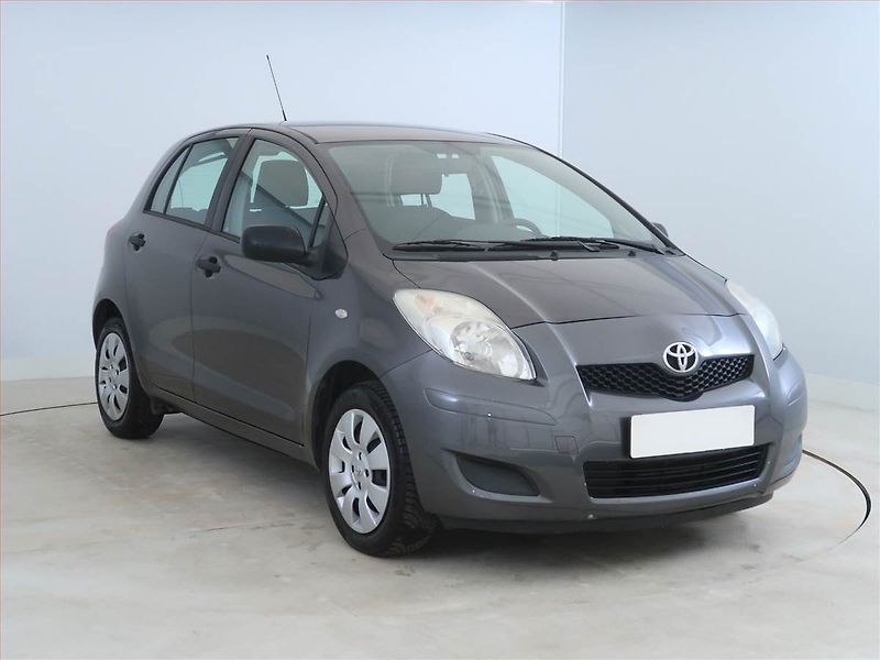 Toyota Yaris (2010) 1.0 VVT-i - fotografie inzerátu