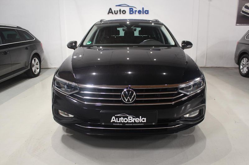 Volkswagen Passat (2021) 2.0TDI DSG Matrix display  - fotka 4 z 31