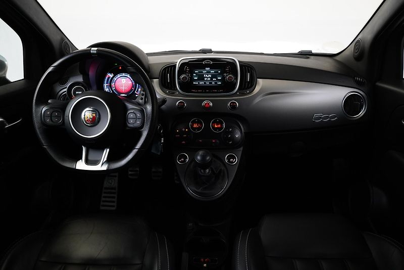 Abarth 595 - fotka 5 z 24