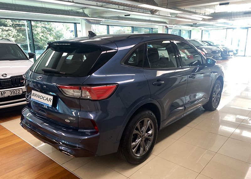 Ford Kuga ST-Line X PHEV, ČR, 1.MAJ - fotka 6 z 28