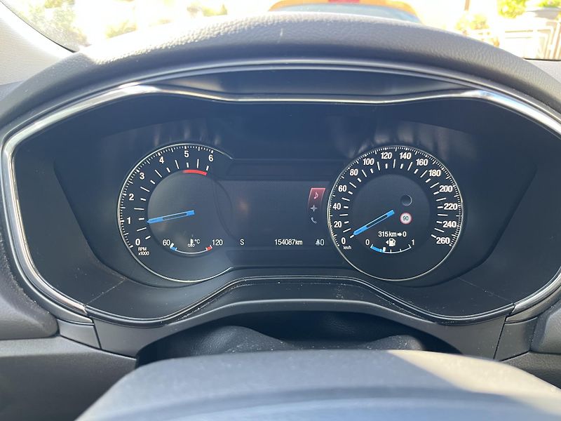 Ford Mondeo (2015) 2.0 Tdci 132kw Top stav!!! - fotka 7 z 8