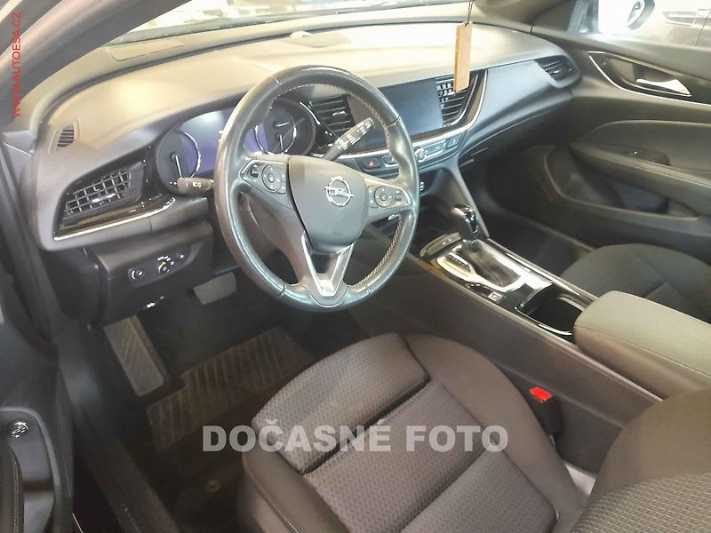 Opel Insignia (2022) 2.0 CDTI, 1.maj, AT, navi - fotka 3 z 3