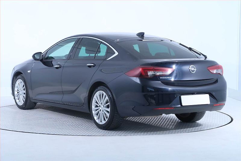 Opel Insignia (2017) 1.5 Turbo, Serv.kniha, Kůže - fotka 4 z 25