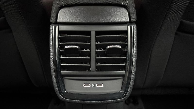 Škoda Scala 1.0 TSI Akční Model - fotka 21 z 24