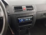 Škoda Fabia (2003) 1.4 16V, Serv.kniha, nová STK - náhled 12