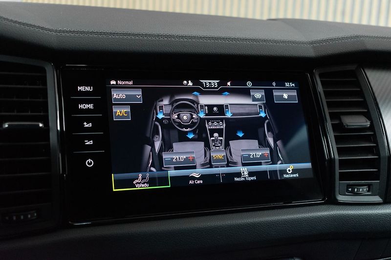 Škoda Kodiaq 2.0 TDI SPORTLINE*TAŽNÉ*ČR 1.M - fotka 29 z 49