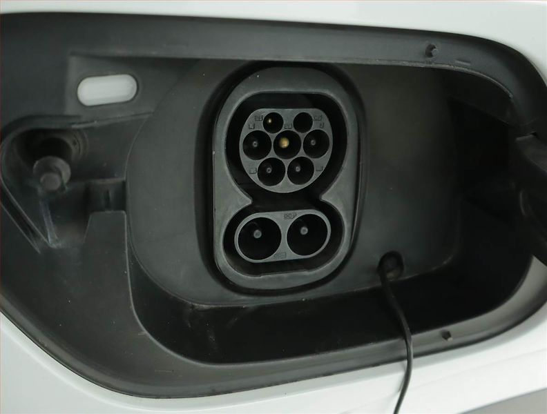 Volkswagen ID.4 (2021) 1st (82 kWh), SoH 87% - fotka 20 z 21