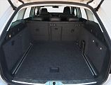 Škoda Superb (2013) Scoutline 2.0 TDI, Navi - náhled 14