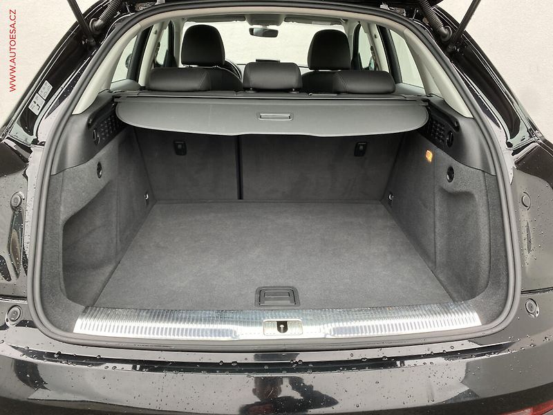 Audi Q3 (2015) 2.0 TFSi, Bixen, navi, TZ - fotka 7 z 17