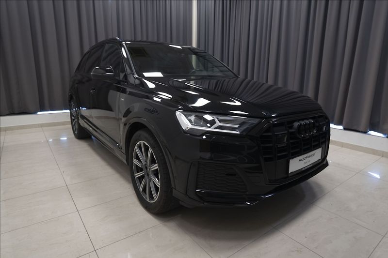 Audi Q7 3,0 TDI QUATTRO S-LINE 1. MAJ - fotka 3 z 51