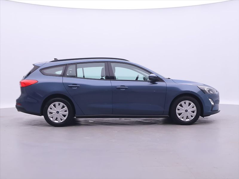 Ford Focus 1,0 EB 92kW CZ DPH 1.Maj. - fotka 8 z 28